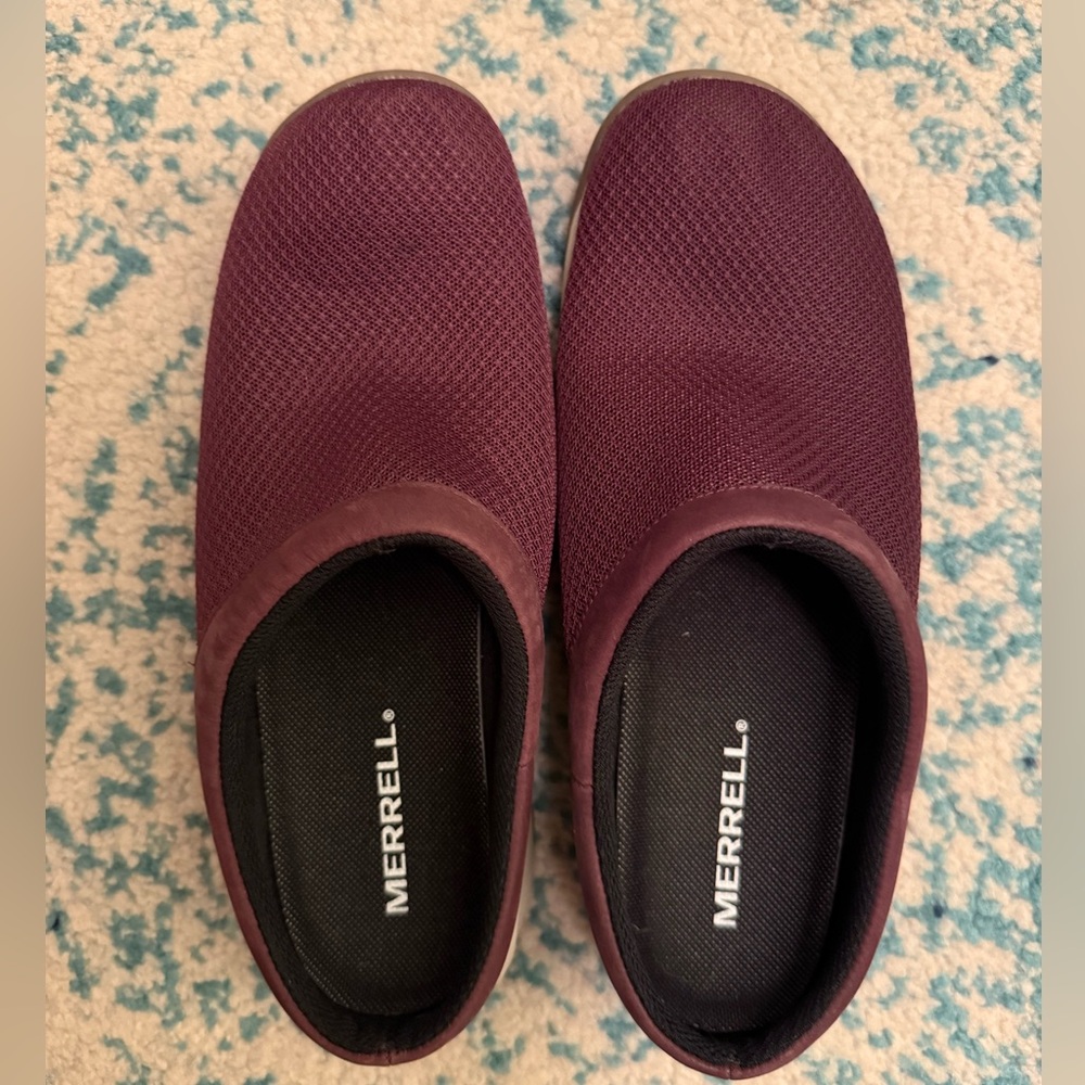 Burgundy/maroon Merrell encore breeze slip on shoes